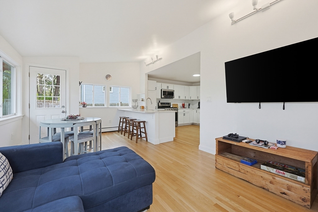 214 Sprague Street Dedham, MA 02026 - Photo 6 of 42