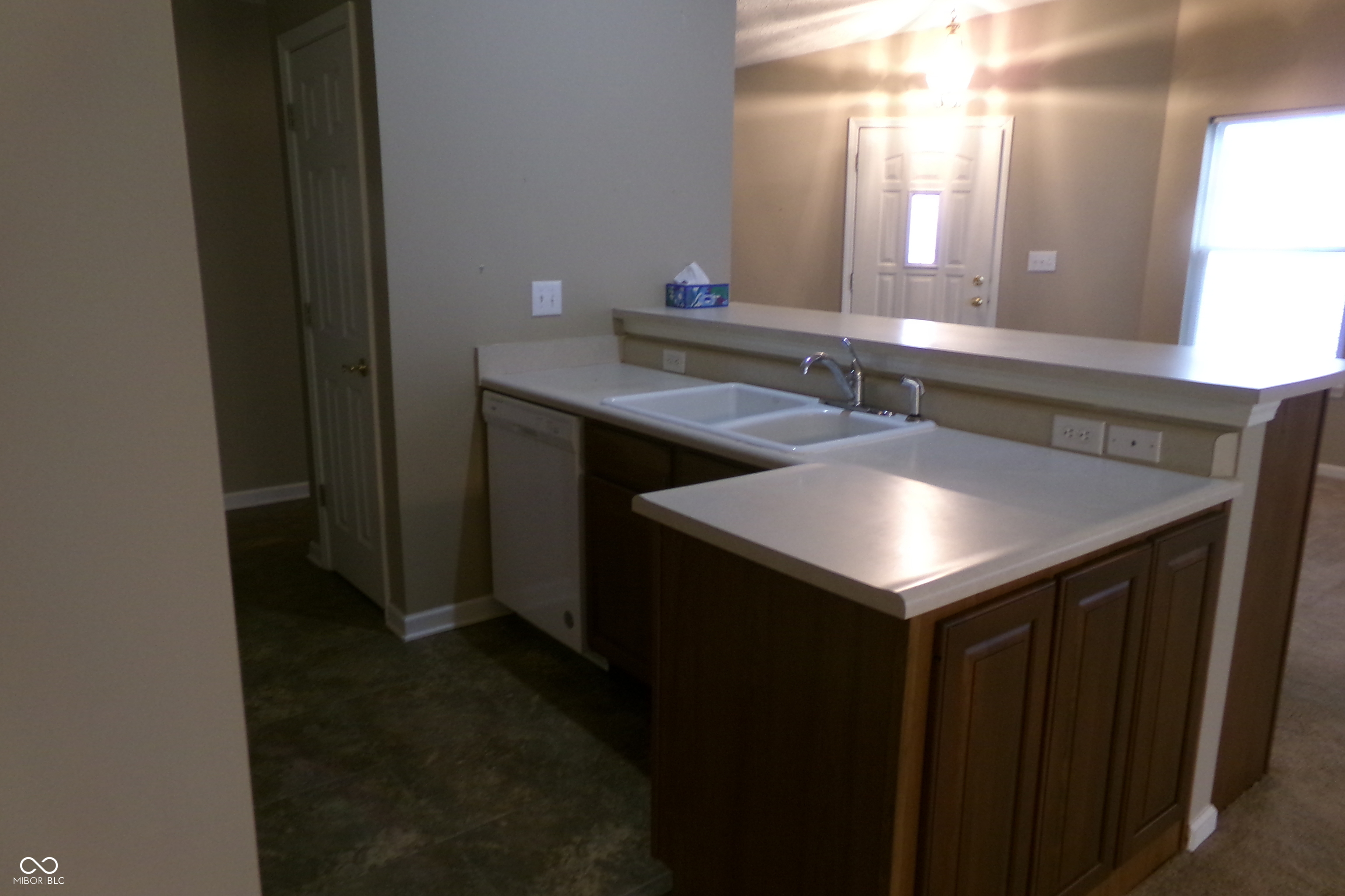 7451 Oak Knoll Drive Indianapolis, IN 46217 - Photo 22 of 50 Gallery Image 22