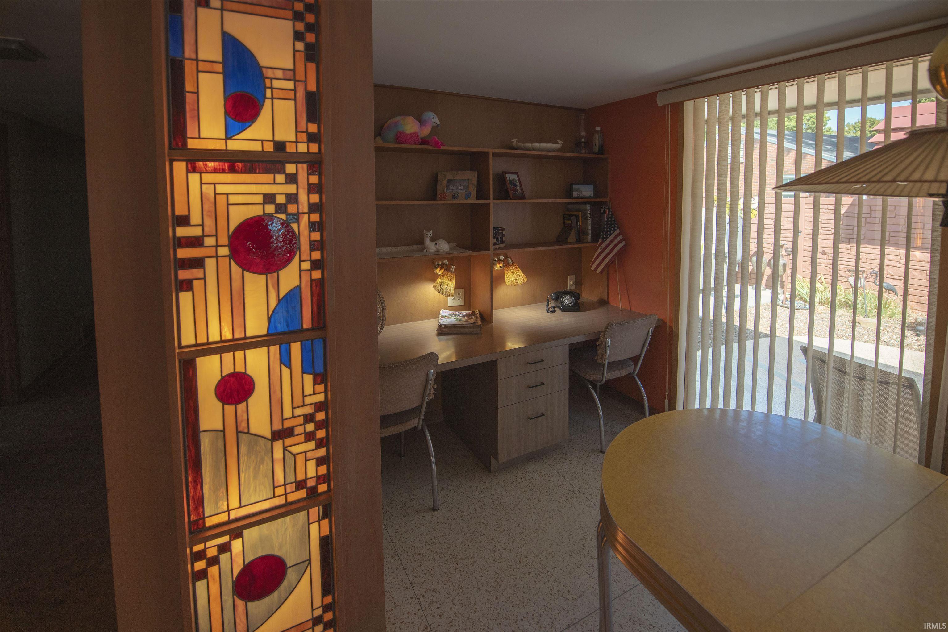 950 South Meadow Road Evansville, IN 47714 - Photo 16 of 36 Gallery Image 16