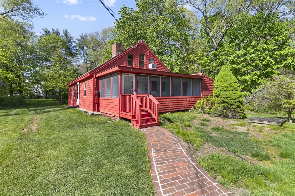 1271 Main Street Hanover, MA 02339 - Photo 5 of 20 Gallery Image 5