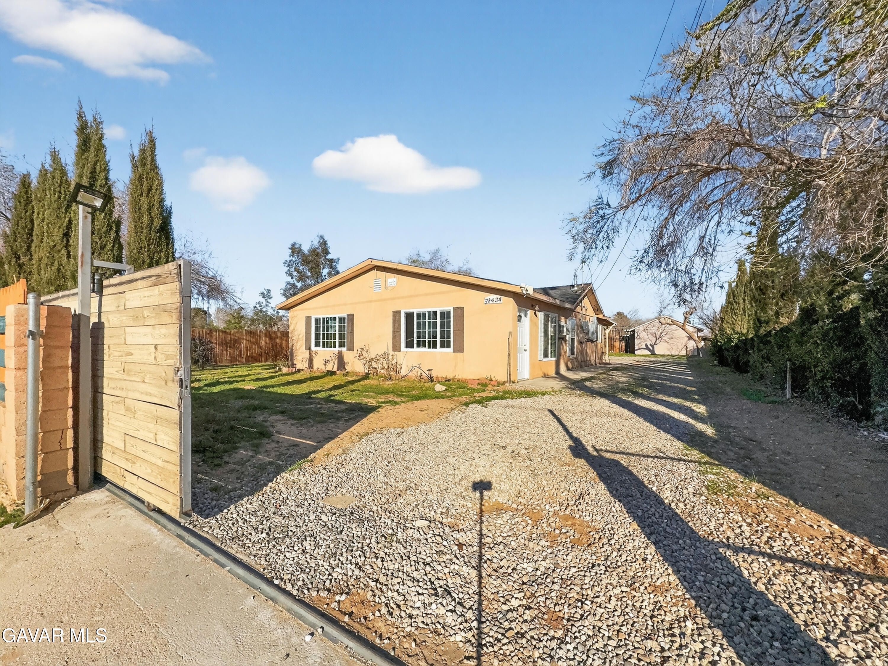 87th Street East Palmdale, CA 93552 - Photo 1 of 15 IMG_4814