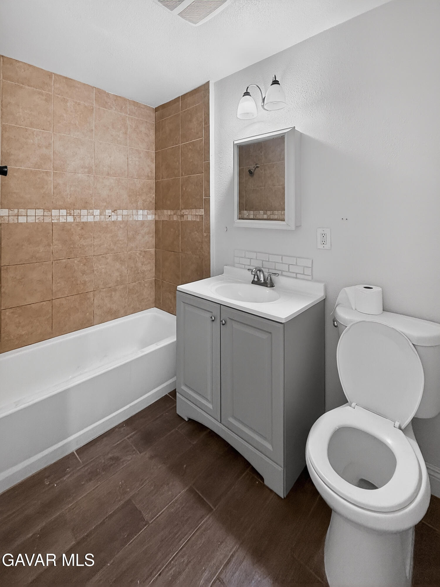 87th Street East Palmdale, CA 93552 - Photo 11 of 15 IMG_4788