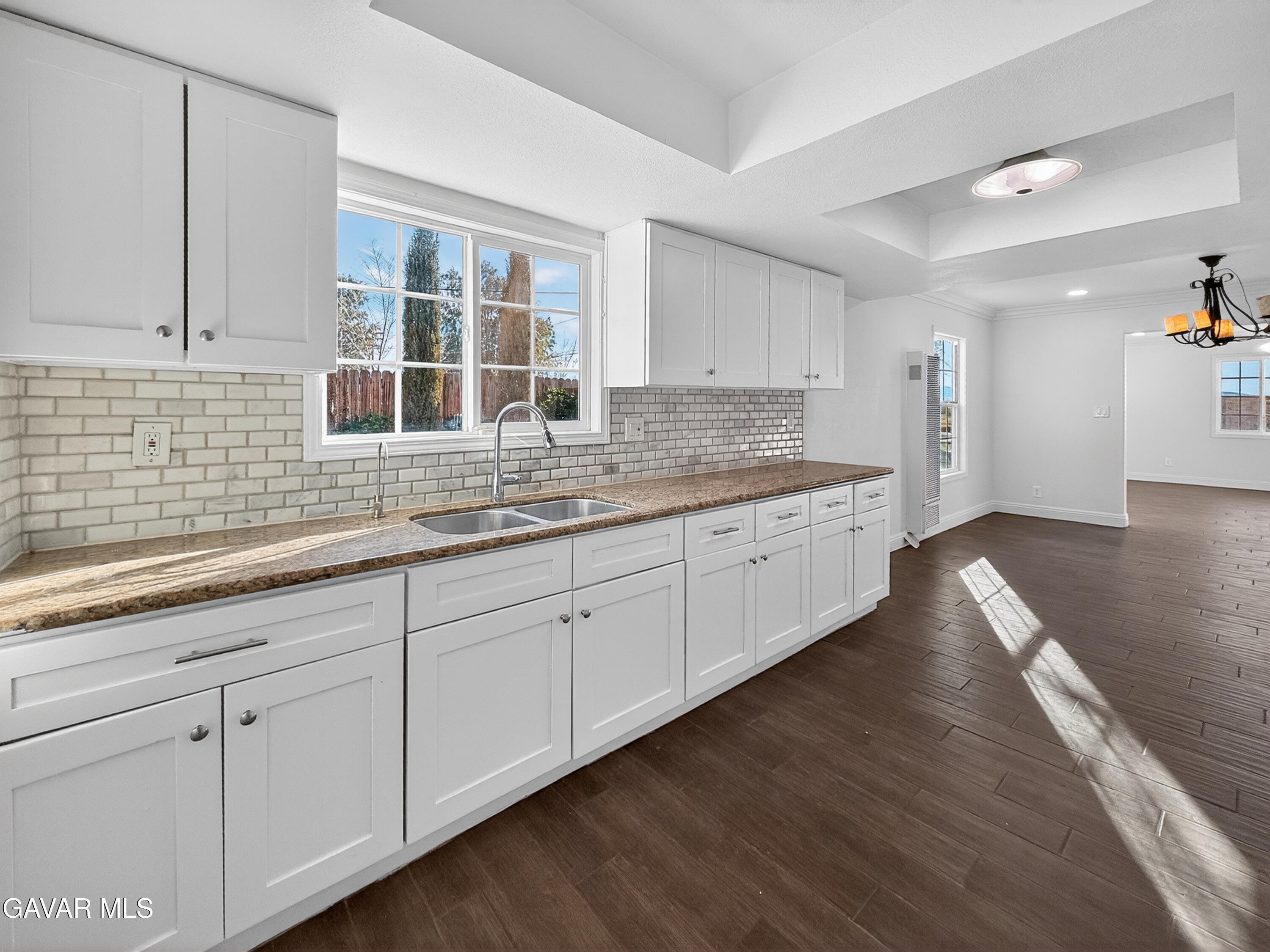 87th Street East Palmdale, CA 93552 - Photo 6 of 15 IMG_4782