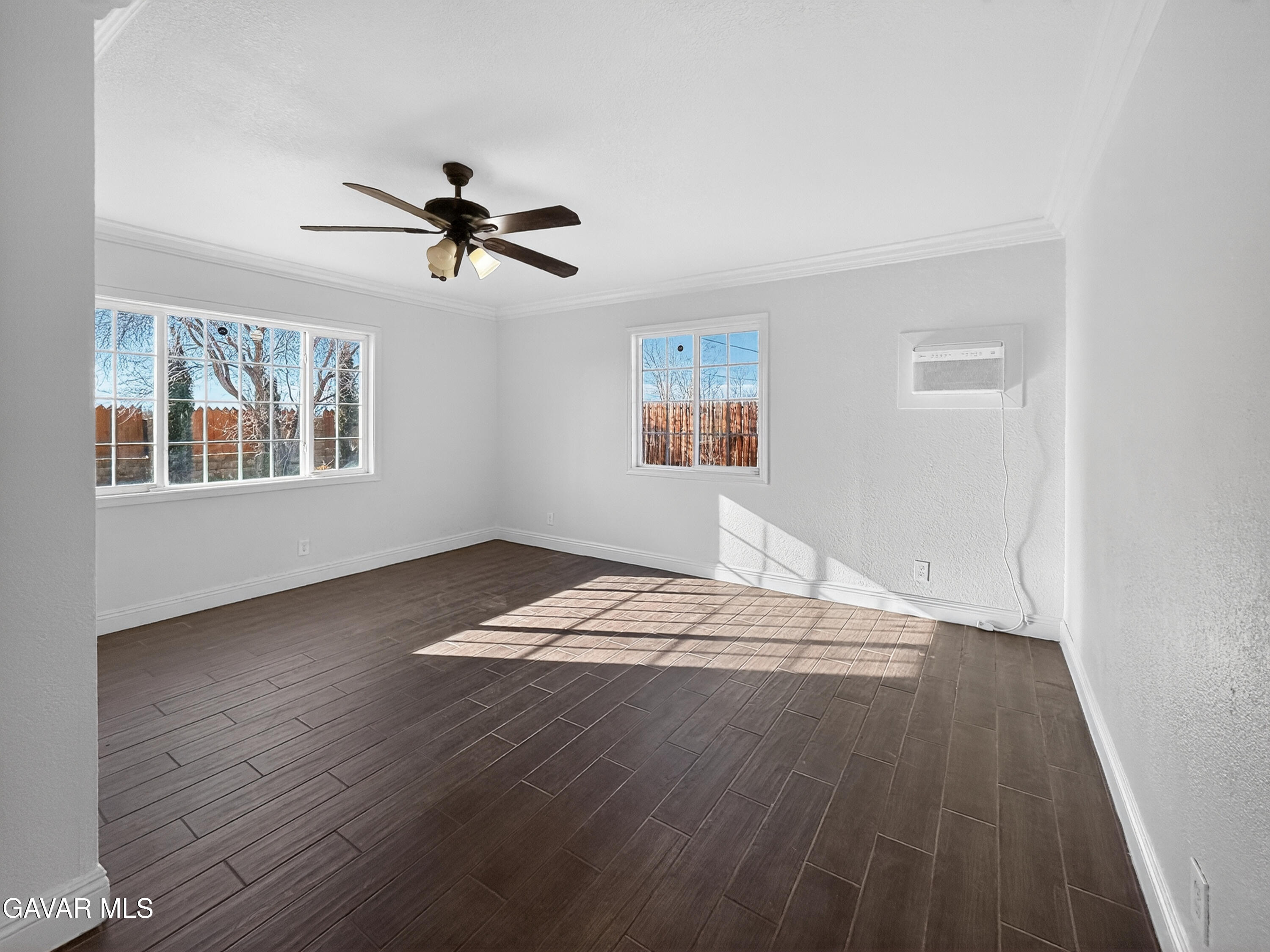 87th Street East Palmdale, CA 93552 - Photo 7 of 15 IMG_4784