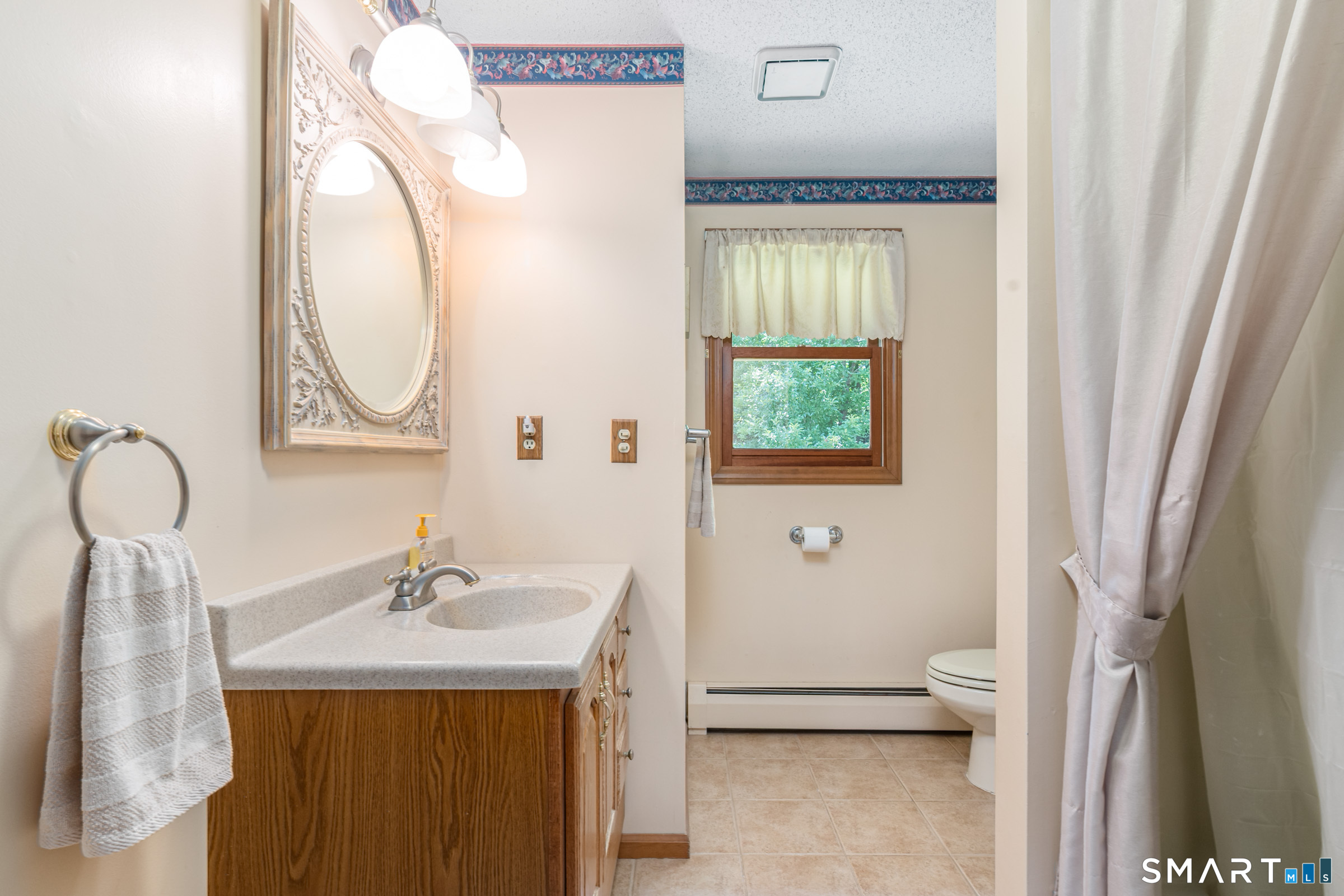 315 East Ridge Road Middletown, CT 06457 - Photo 13 of 39