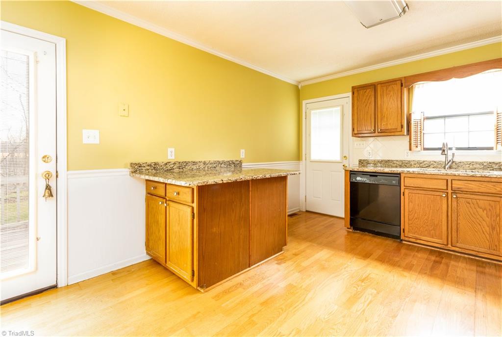 126 Ridge Creek Circle Trinity, NC 27370 - Photo 7 of 17