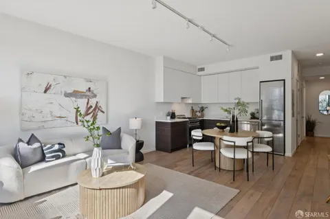 $698,000 | 1433 Bush Street, Unit 504, San Francisco, CA 94109