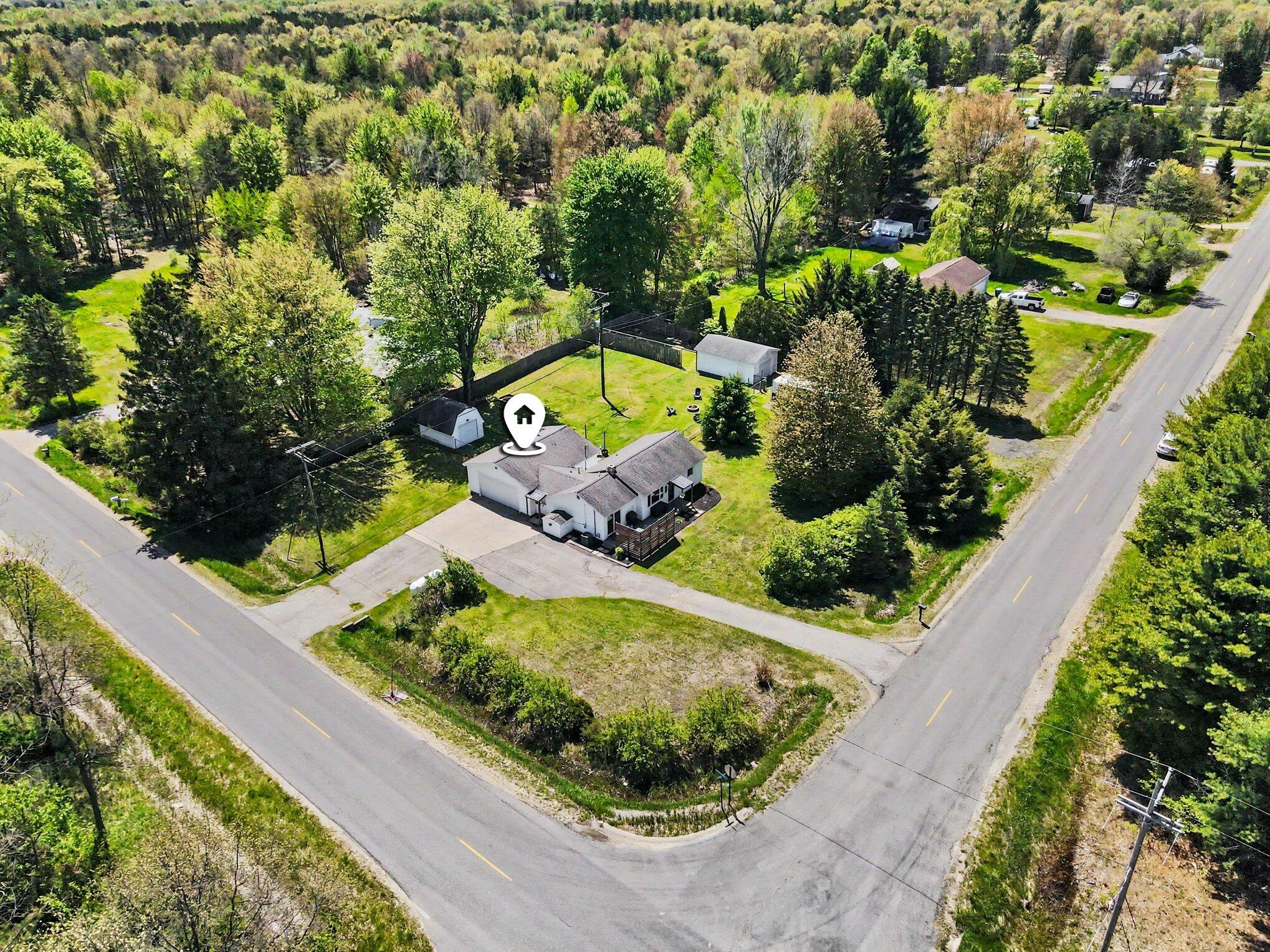 6383 Cline Road Fruitport, MI 49415 - Photo 31 of 34 031_file_3055