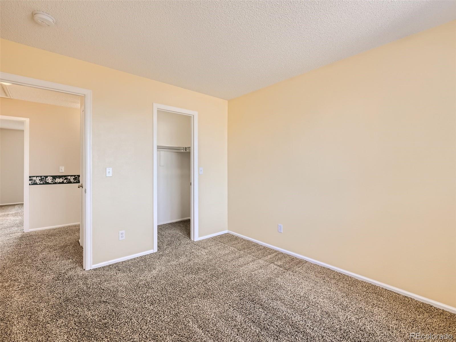 422 Chambers Way Aurora, CO 80011 - Photo 33 of 44