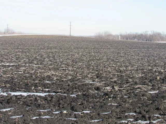 $839,625 | 35675 96th Street, Blue Earth, MN 56013