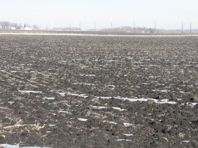 $839,625 | 35675 96th Street, Blue Earth, MN 56013