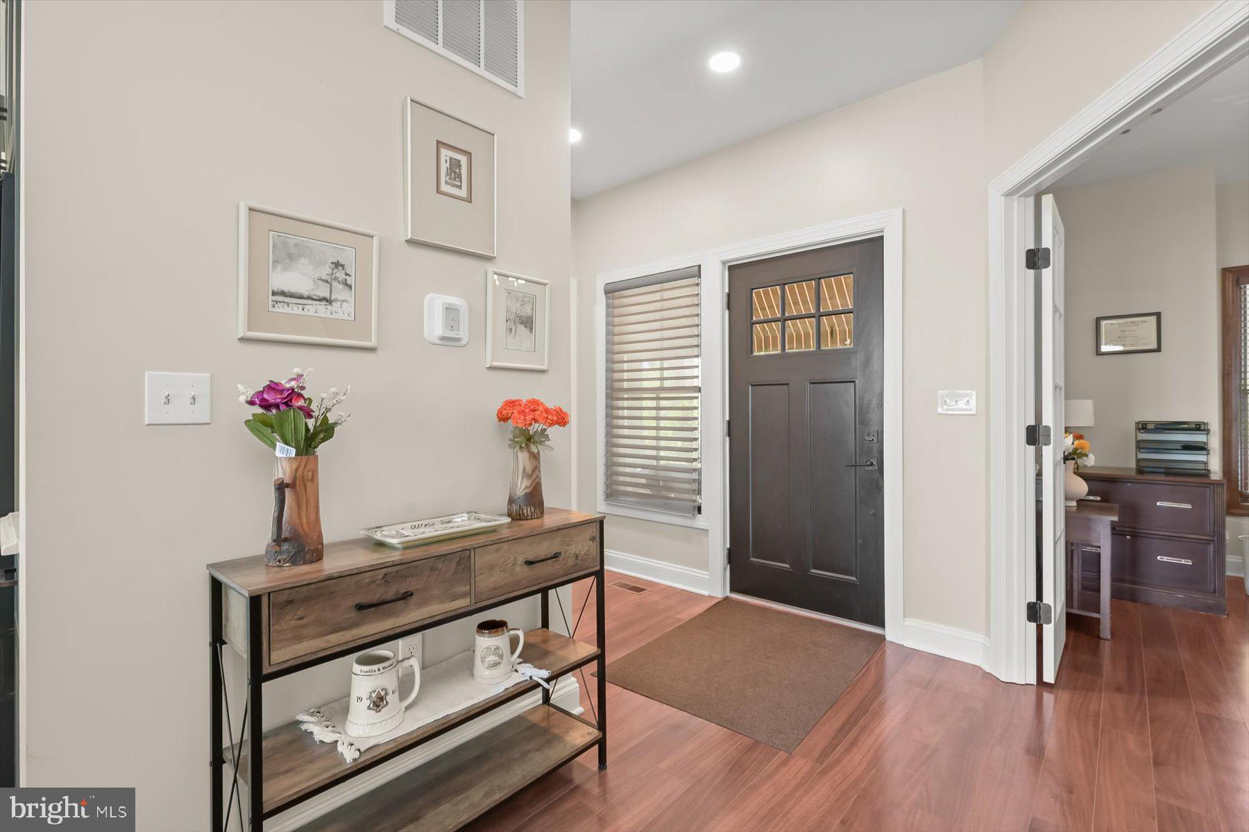 20 Shore Walk Road Riva, MD 21140 - Photo 7 of 71 Foyer