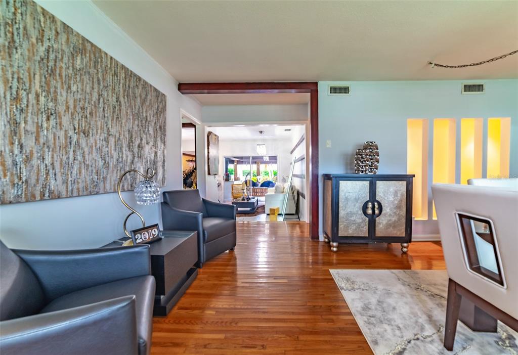 4201 West Dale Avenue Tampa, FL 33609 - Photo 12 of 77