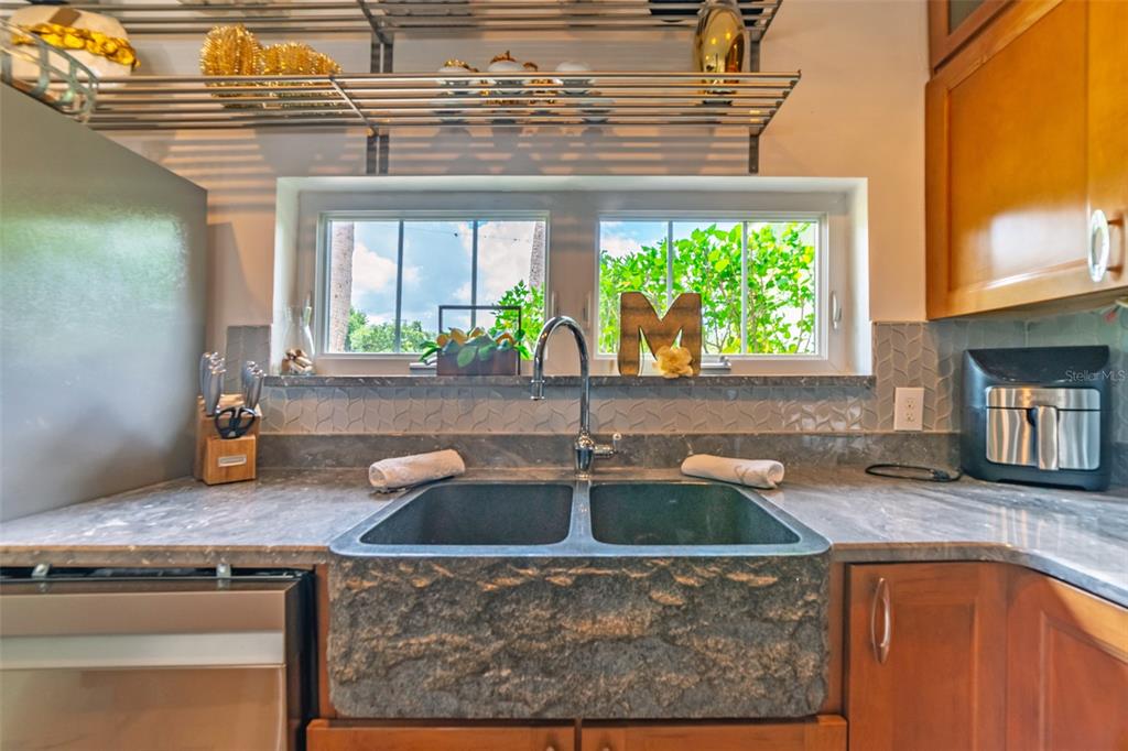 4201 West Dale Avenue Tampa, FL 33609 - Photo 20 of 77