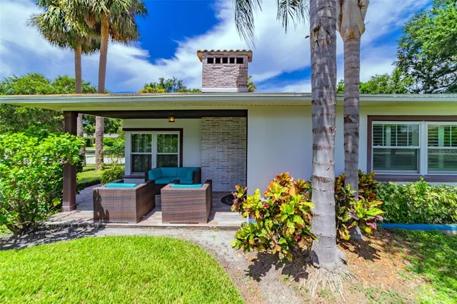 $10,000 | 4201 West Dale Avenue, Tampa, FL 33609