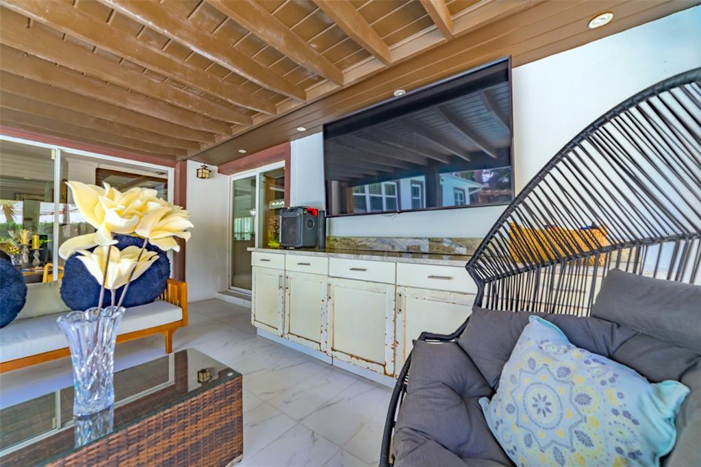 4201 West Dale Avenue Tampa, FL 33609 - Photo 7 of 77