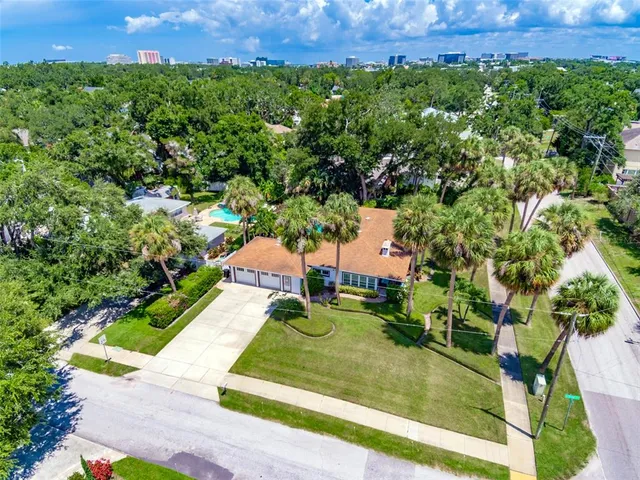 $10,000 | 4201 West Dale Avenue, Tampa, FL 33609