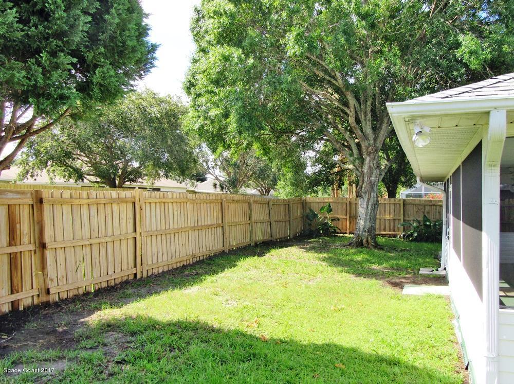 880 Evergreen Place Rockledge, FL 32955 - Photo 25 of 26 880Evergreen-BackYard2