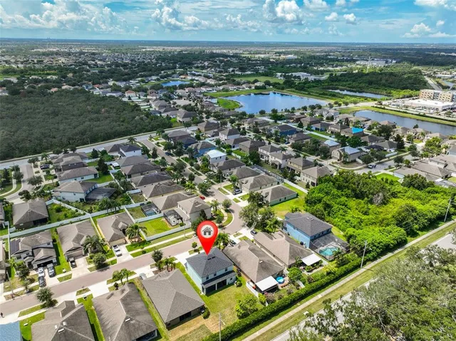 $422,000 | 10914 Whitecap Drive, Riverview, FL 33579