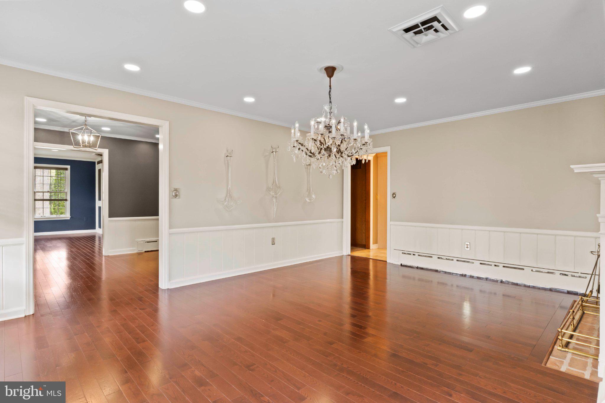 115 Kenwood Road Chambersburg, PA 17201 - Photo 18 of 74 a view of a livingroom with wooden floor