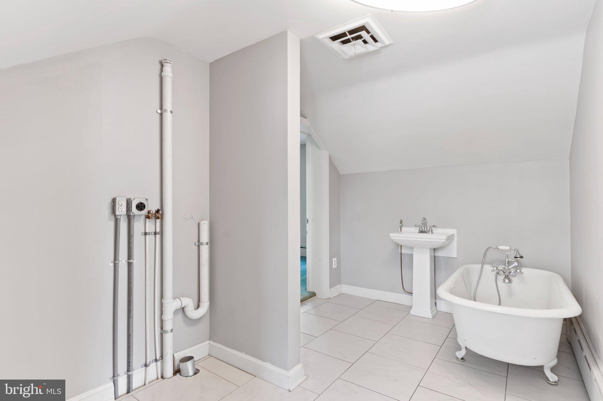 115 Kenwood Road Chambersburg, PA 17201 - Photo 58 of 74 a bathroom with a sink and a mirror