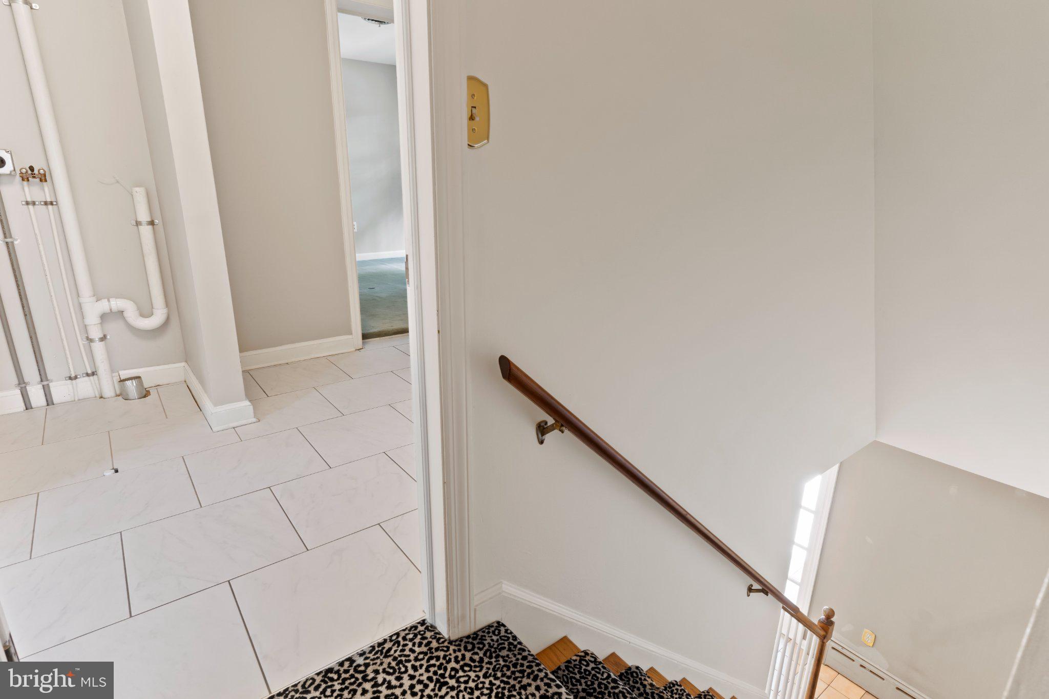 115 Kenwood Road Chambersburg, PA 17201 - Photo 60 of 74 a view of an entryway