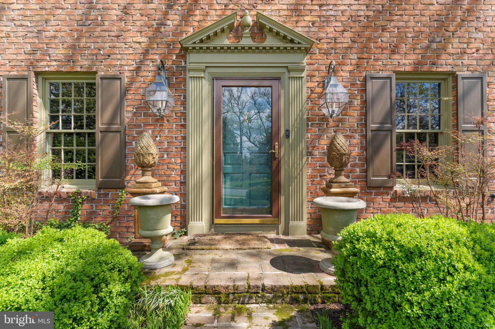 115 Kenwood Road Chambersburg, PA 17201 - Photo 8 of 74 CHARMING