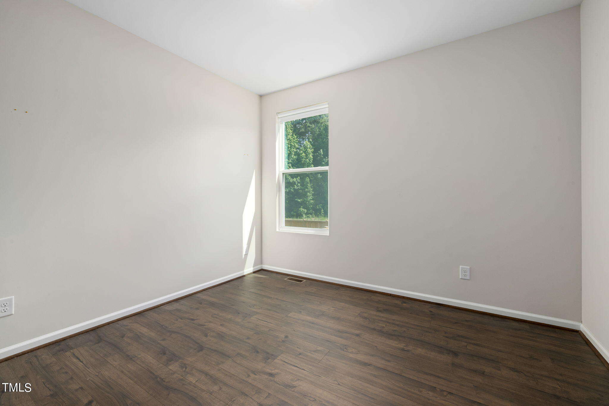 5045 Glenmorgan Lane Raleigh, NC 27616 - Photo 15 of 36 27-web-or-mls-7K5A6476