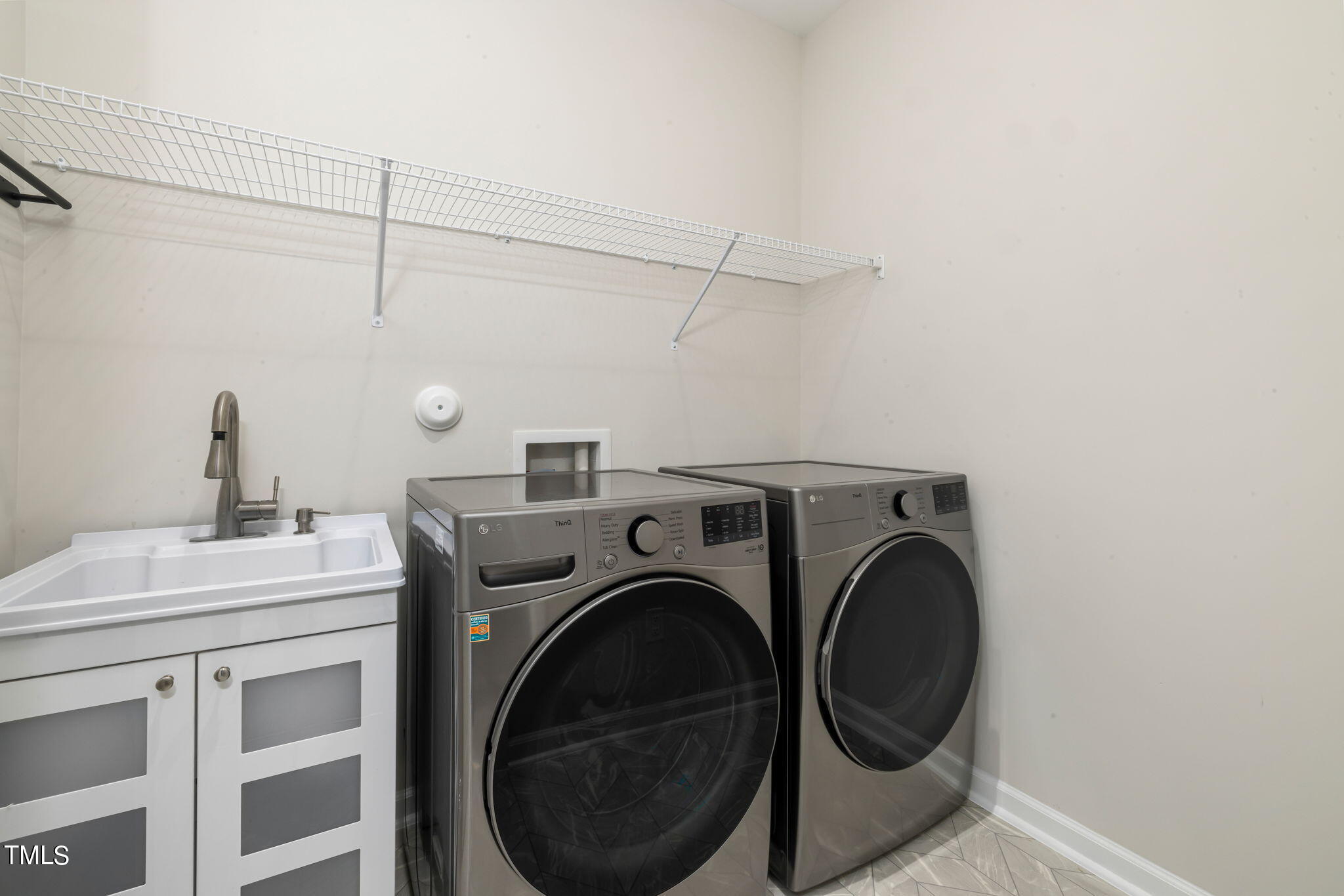 5045 Glenmorgan Lane Raleigh, NC 27616 - Photo 22 of 36 33-web-or-mls-7K5A6510