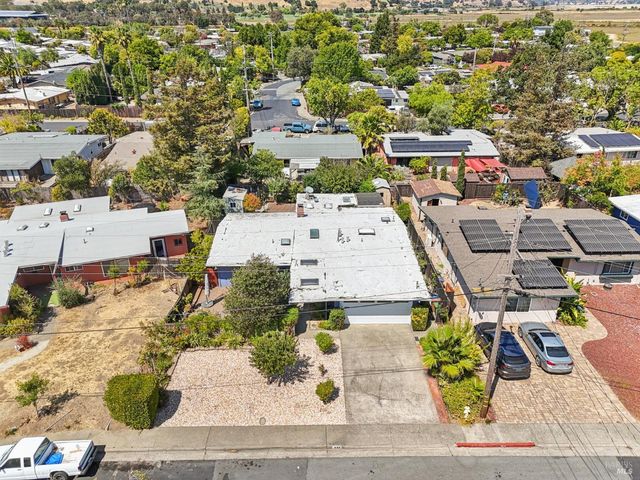 $825,000 | 833 Estancia Way, San Rafael, CA 94903