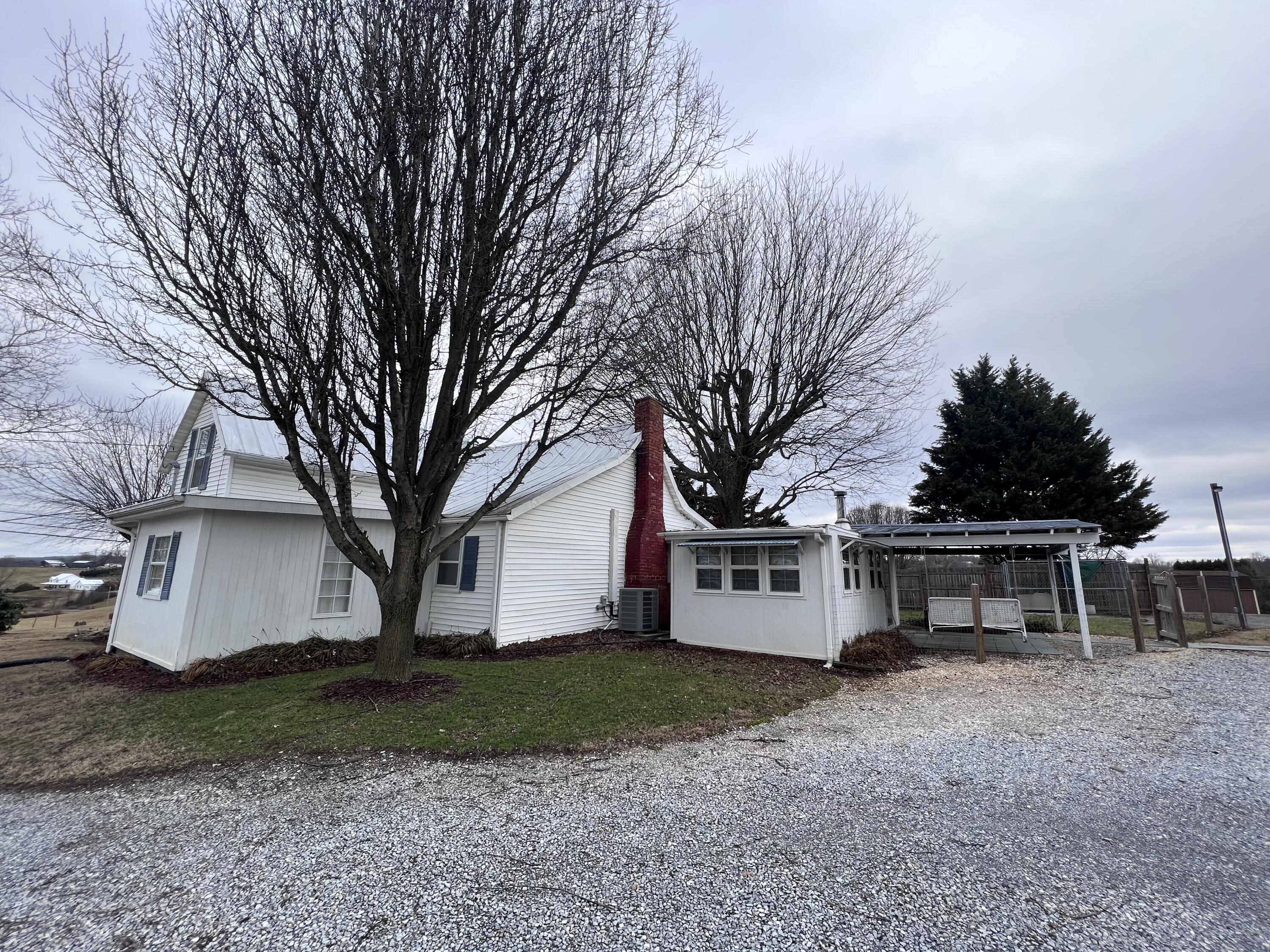 2365 Jones Bridge Road Greeneville, TN 37743 - Photo 32 of 65 93BF8C73-D7D9-4338-88B9-DC344686177E