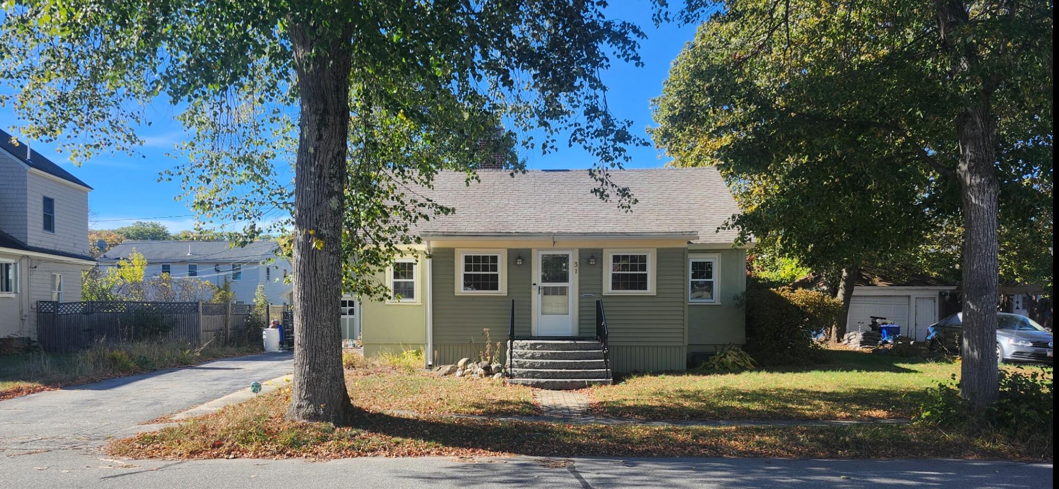 31 Ridgeway Avenue Sanford, ME 04073 - Photo 2 of 24 IMG_9770