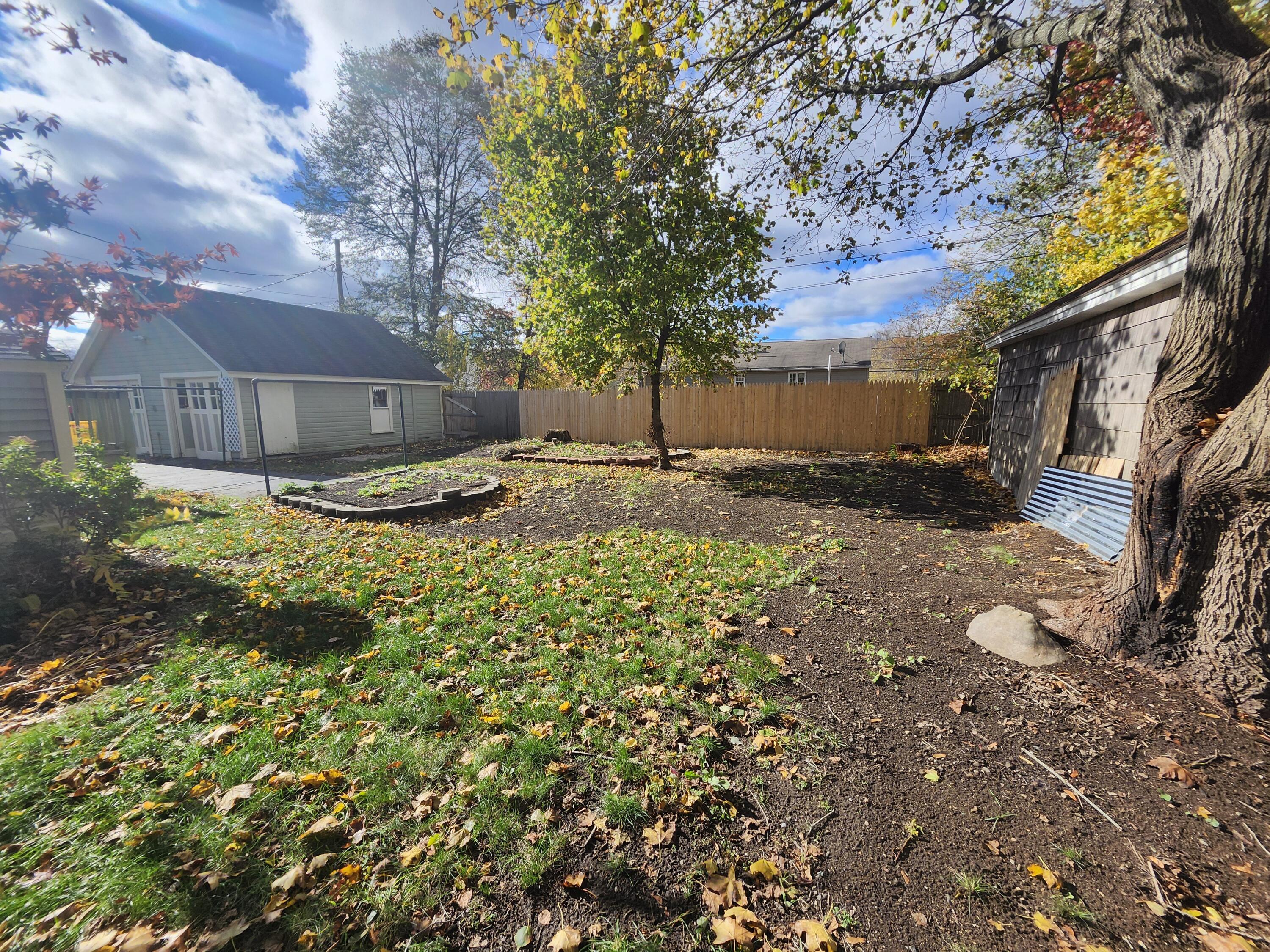 31 Ridgeway Avenue Sanford, ME 04073 - Photo 7 of 24 20251031_132652