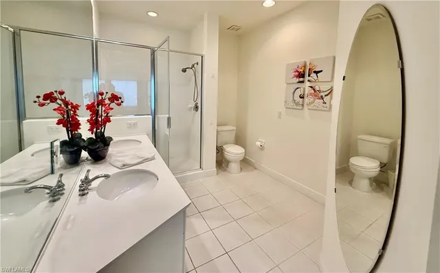 a view of a bathroom