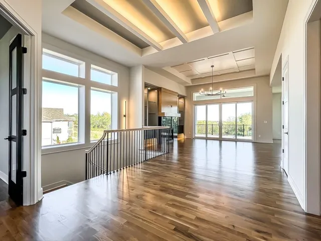 $915,000 | 8181 Valley Road, Lenexa, KS 66220