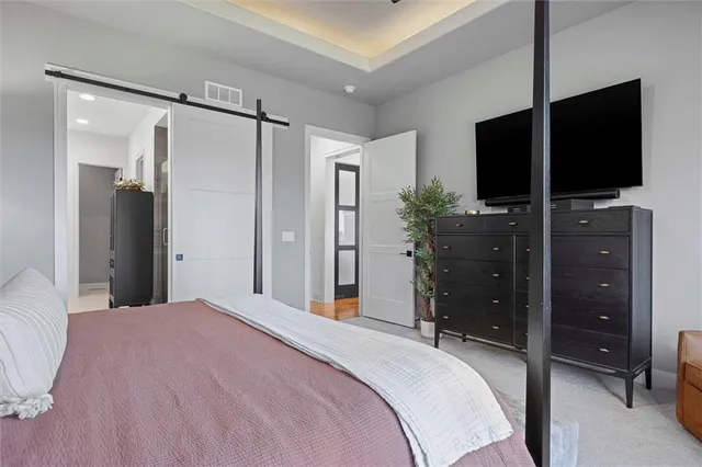 $915,000 | 8181 Valley Road, Lenexa, KS 66220