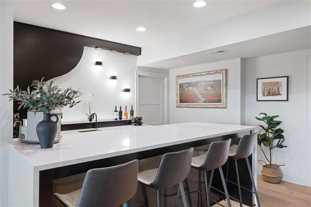 $915,000 | 8181 Valley Road, Lenexa, KS 66220