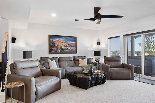 $915,000 | 8181 Valley Road, Lenexa, KS 66220