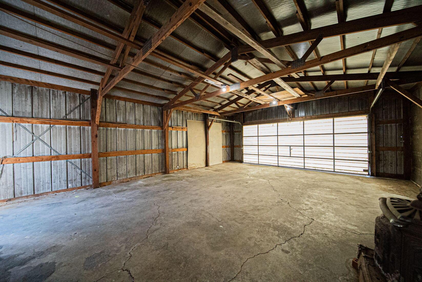 2830 Hardin-Marion Road La Rue, OH 43332 - Photo 41 of 50 Concrete floor