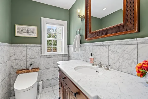 $3,875,000 | 32 Pickwick Road, Newton, MA 02465