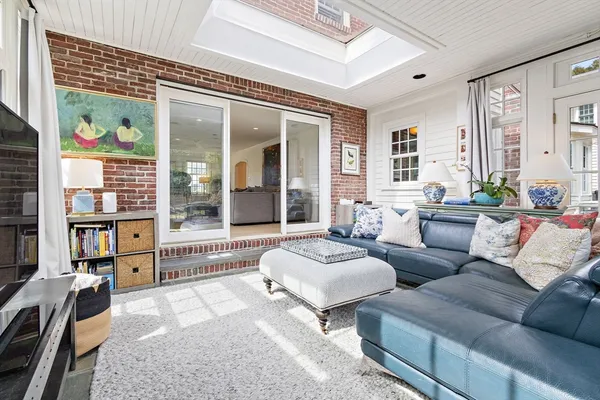 $3,875,000 | 32 Pickwick Road, Newton, MA 02465