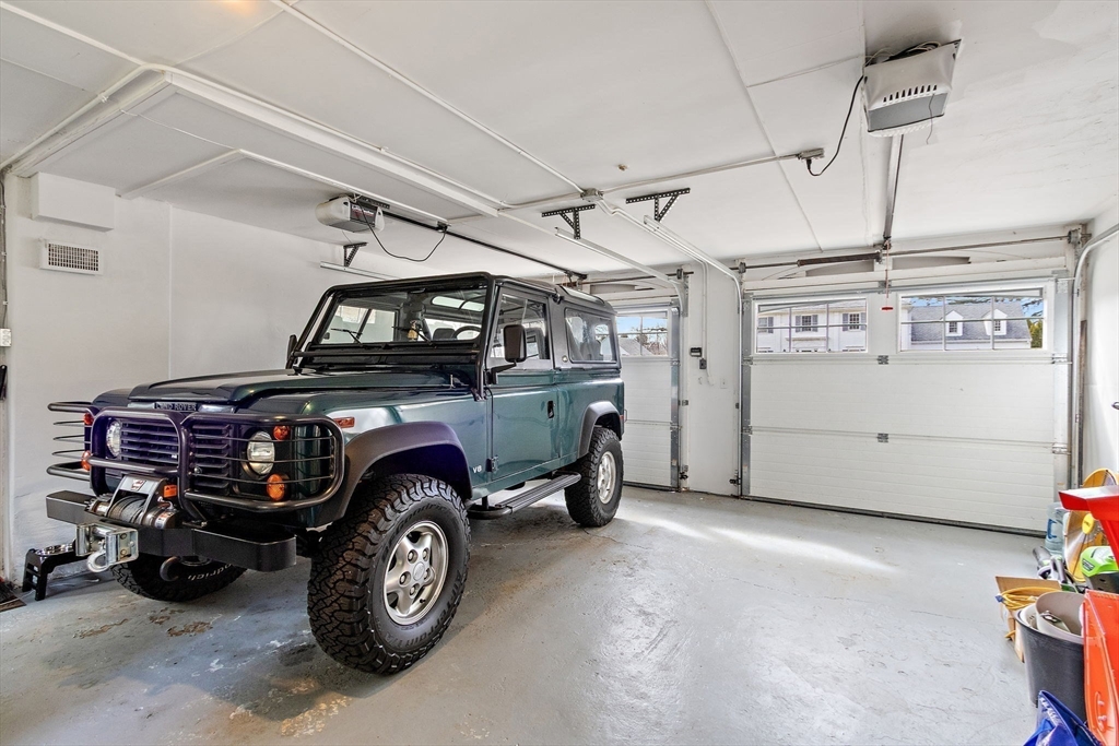 32 Pickwick Road Newton, MA 02465 - Photo 37 of 42