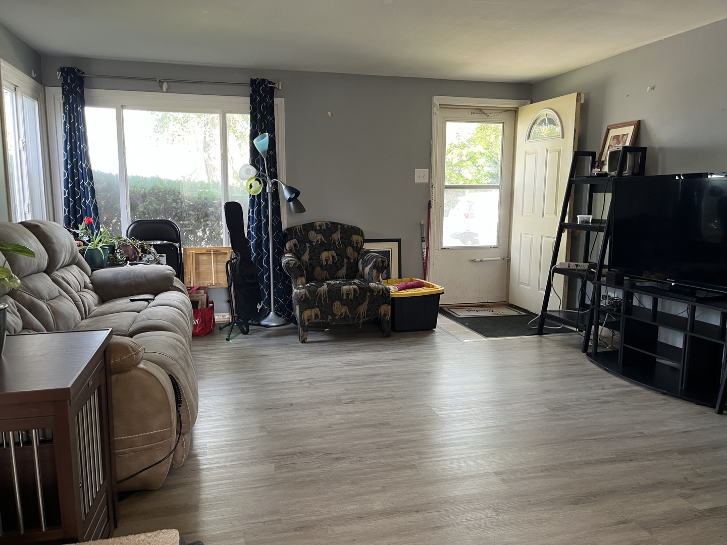 220 West Raye Drive Chicago Heights, IL 60411 - Photo 3 of 21