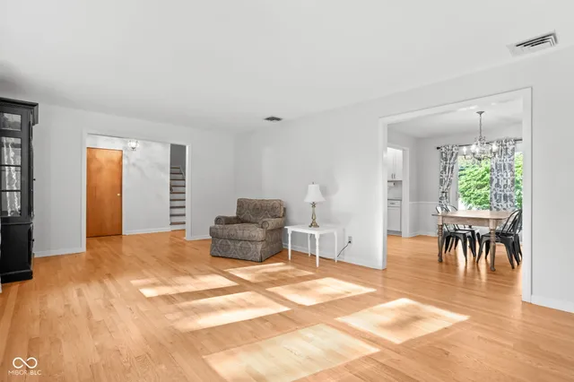 $499,900 | 7364 Lesley Avenue, Indianapolis, IN 46250