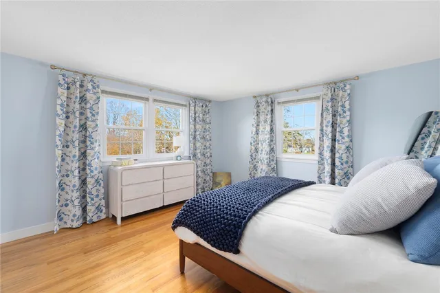 $1,100,000 | 46 Arrowhead Drive, Tiverton, RI 02878