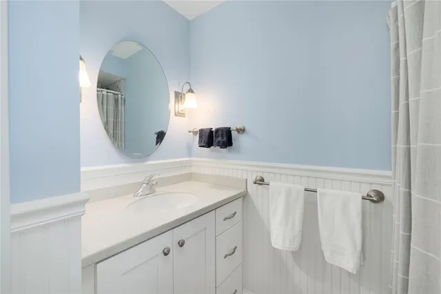 $1,100,000 | 46 Arrowhead Drive, Tiverton, RI 02878