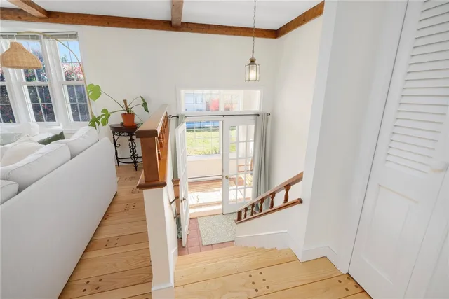 $1,100,000 | 46 Arrowhead Drive, Tiverton, RI 02878