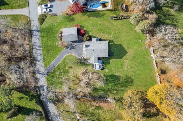$1,100,000 | 46 Arrowhead Drive, Tiverton, RI 02878