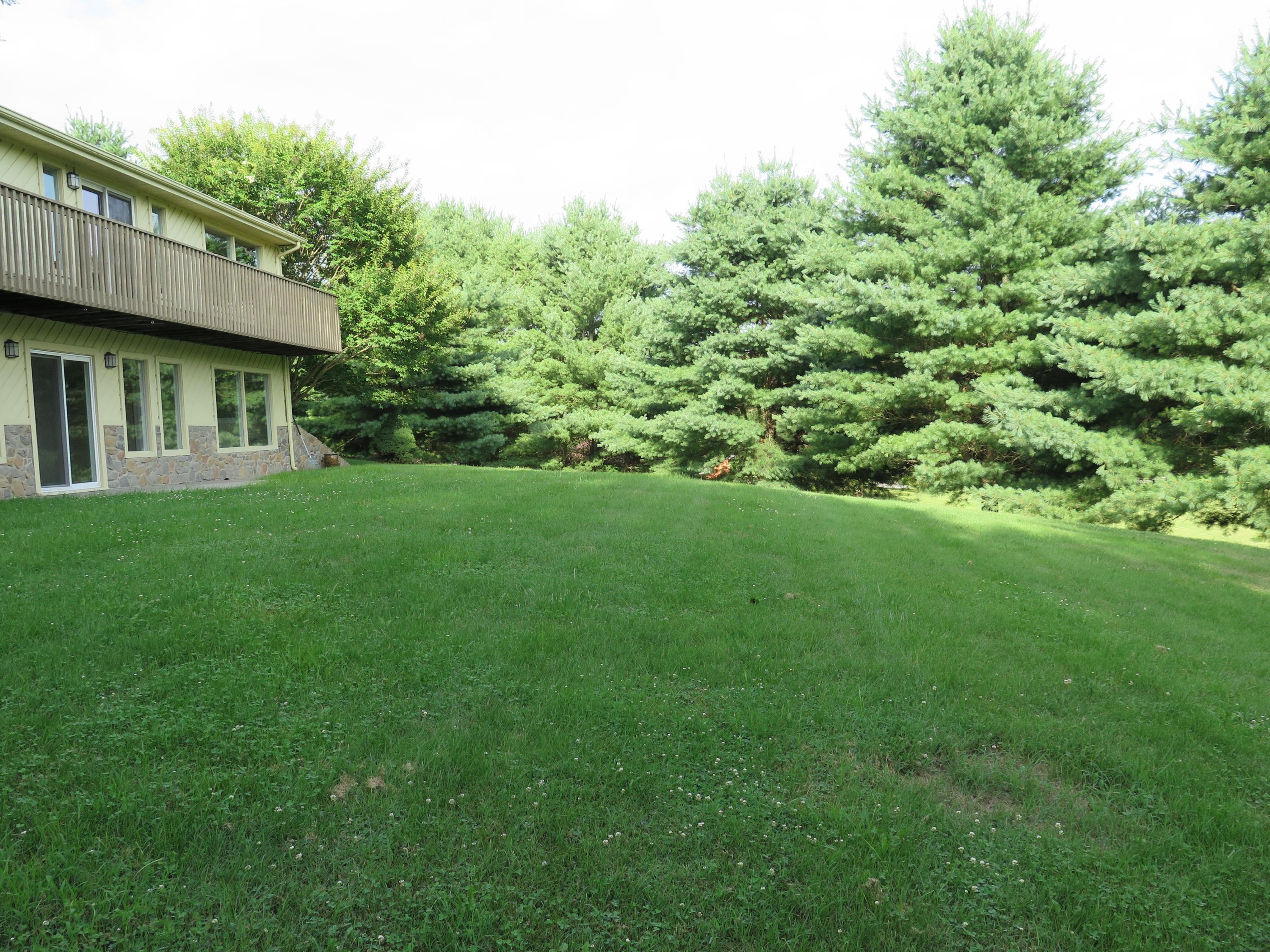 62 Mountain View Road Troutville, VA 24175 - Photo 37 of 49 62MtnView - 42