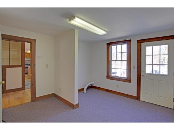 18 Adams Road Kittery, ME 03904 - Photo 12 of 18 Gallery Image 12